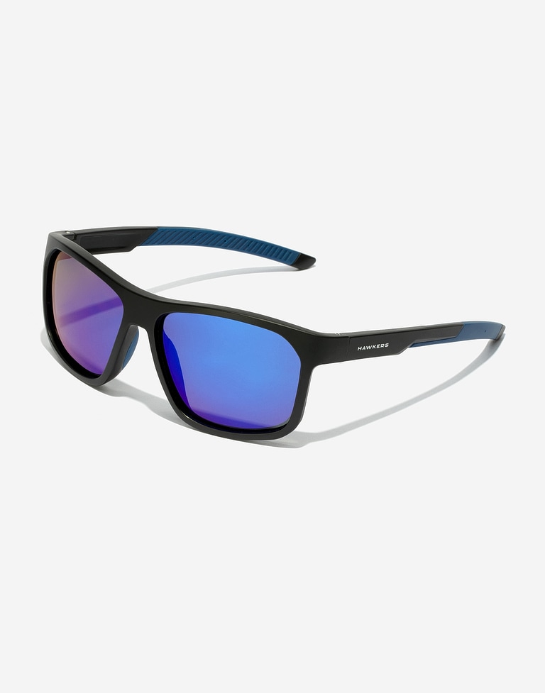 Sunglasses Hawkers COMANECI - POLARIZED BLACK SKY