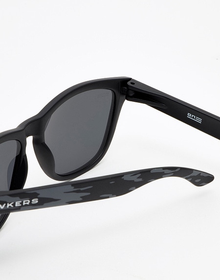 Sunglasses Hawkers CARBONO LIGHT GOLD ONE XL