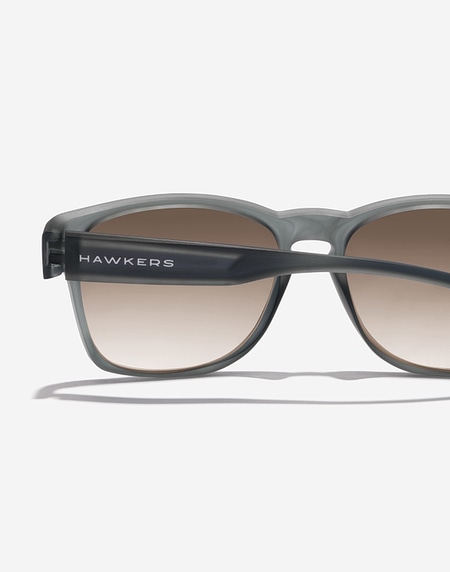 Lentes de sol Hawkers CORE RAW - GREY BLUE GOLD