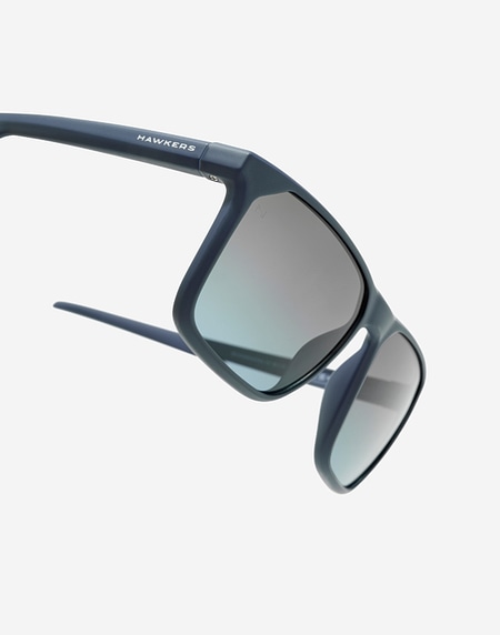 Sunglasses HAWKERS HORIZON - MIDNIGHT BLUE STORM