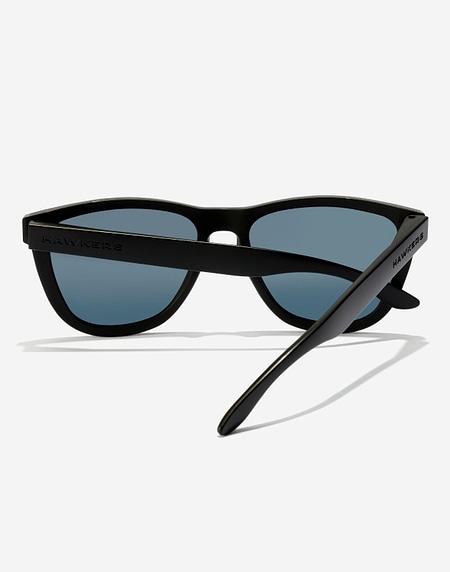 Sunglasses Hawkers ONE RAW - BLACK ROSE GOLD