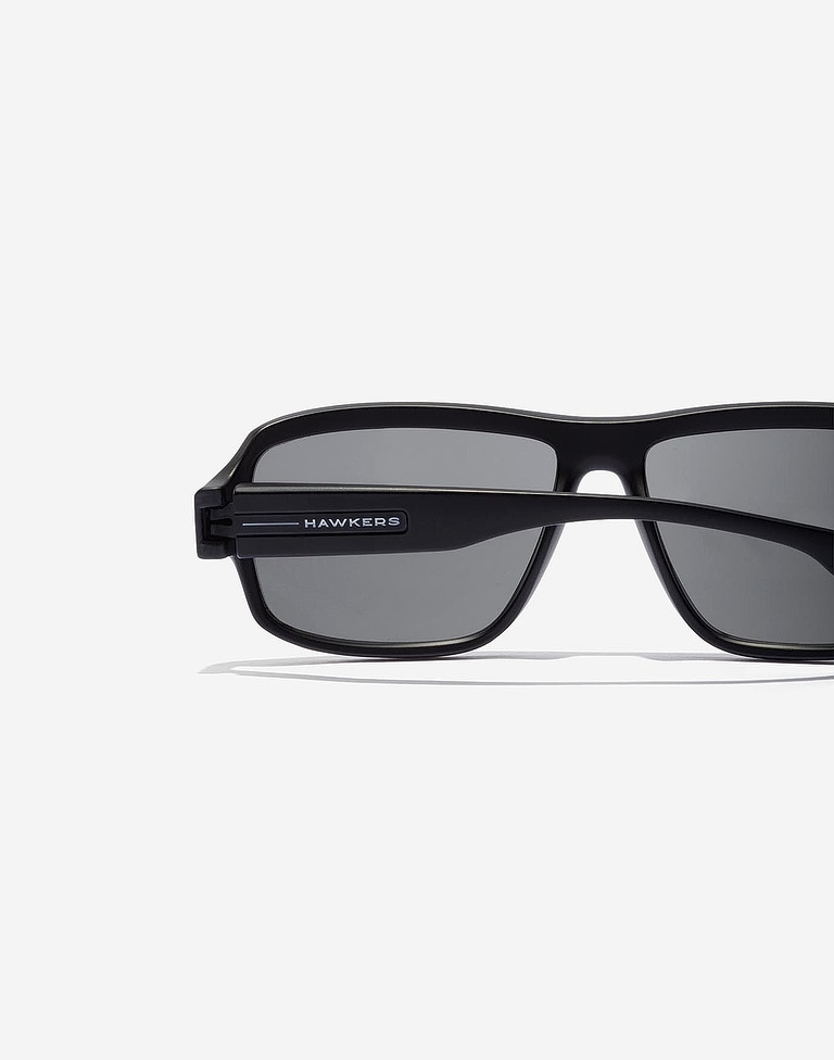 Sunglasses Hawkers F18 - BLACK