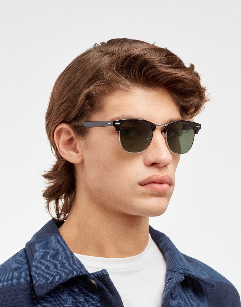 Sunglasses Hawkers CLASSIC BOLD - POLARIZED BLACK GREEN