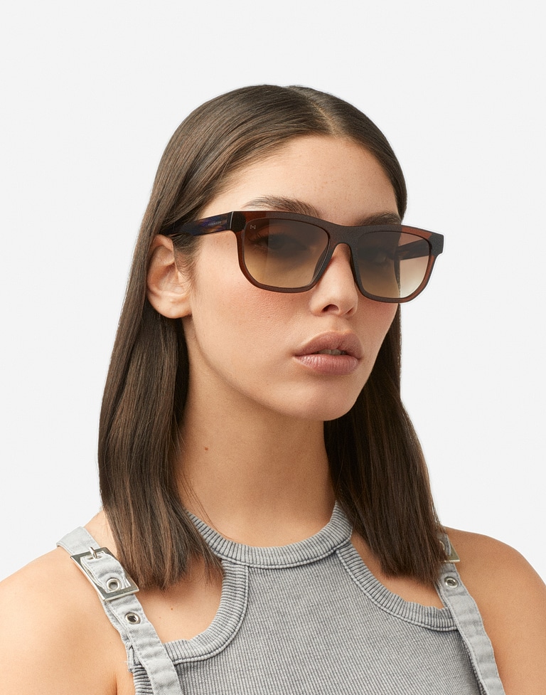 Nos Lunettes de Soleil Hawkers MARS - CAMEL SMOKY BROWN ECO