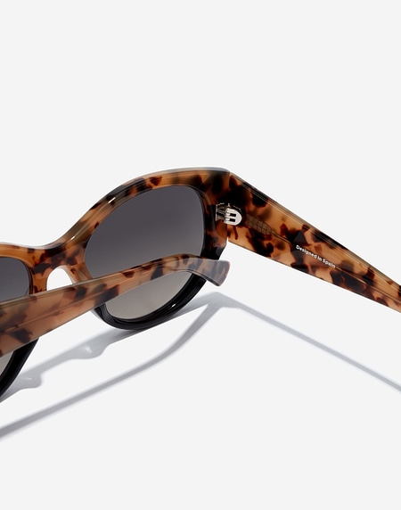 Sunglasses Hawkers MIRANDA - LEO BLACK