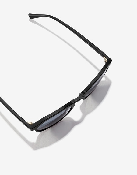 Kids Hawkers BLACK DARK WARWICK XS