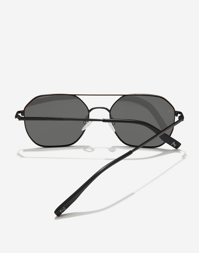 Sunglasses HAWKERS STRIDE - POLARIZED BLACK DARK