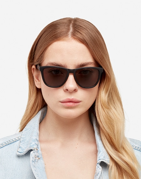 Sunglasses Hawkers CARBON BLACK DARK ONE