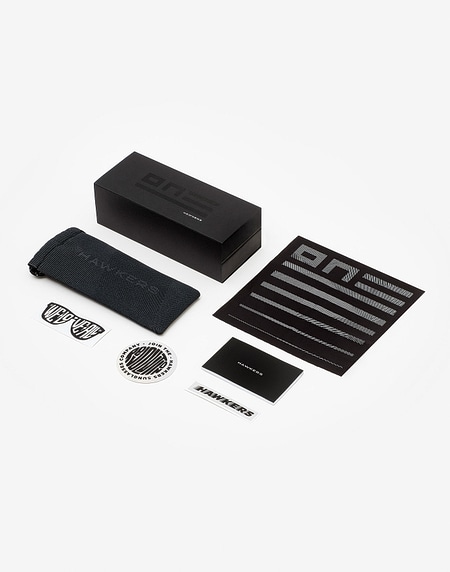 Sunglasses Hawkers CARBON BLACK DARK ONE