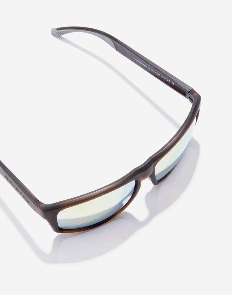 Nos Lunettes de Soleil HAWKERS FASTER SPORT RAW - TERRA BROWN ACID
