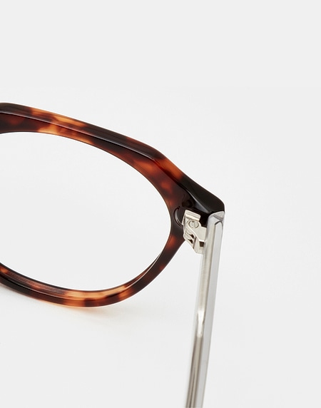 Blue Light Hawkers BROWN OAK CHARDON