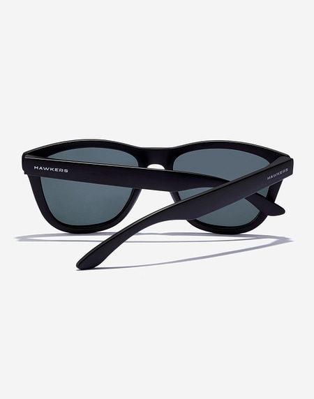 Nos Lunettes de Soleil Hawkers ONE COLT - POLARIZED BLACK GREY
