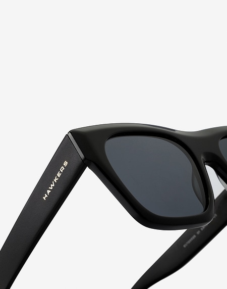 Nos Lunettes de Soleil Hawkers BLACK NARCISO