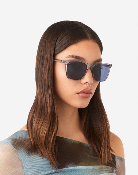 Sunglasses Hawkers WAVE - GREY SMOKE BLUE