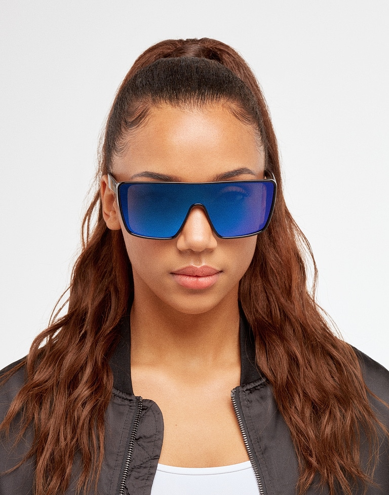 Sunglasses Hawkers PHANTOM - POLARIZED BLACK SKY