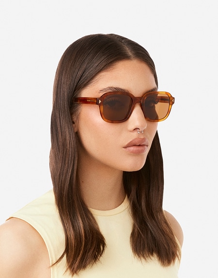Sunglasses Hawkers TWIST - BEIGE CAREY YELLOW