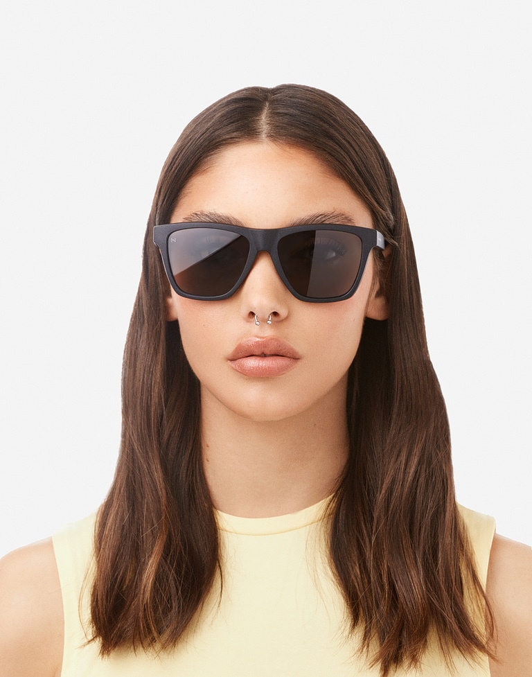 Sunglasses Hawkers ONE LS RAW - POLARIZED BLACK