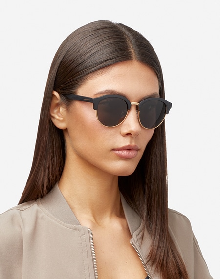 Lentes de sol Hawkers RUBBER BLACK - DARK CLASSIC ROUNDED