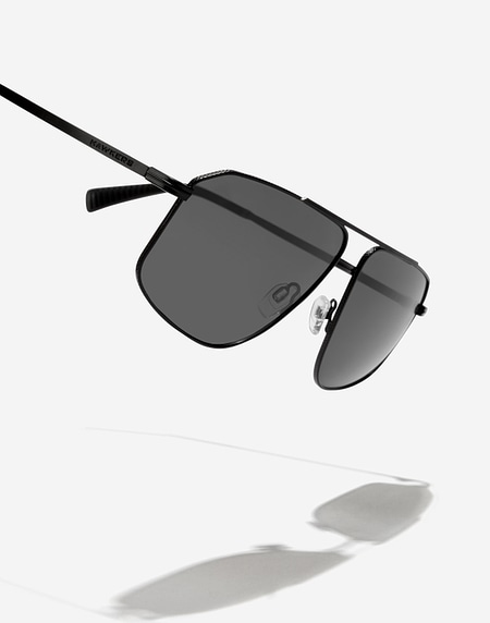 Sunglasses Hawkers POKER - POLARIZED BLACK DARK
