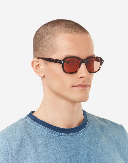 Sunglasses Hawkers TWIST - RED OBSIDIAN SANDSTONE
