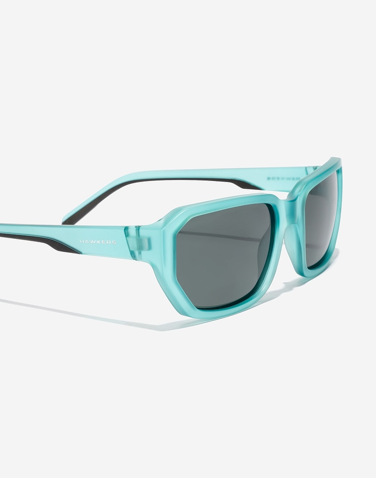 Sunglasses Hawkers BOLT - POLARIZED ARTIC BLUE DARK