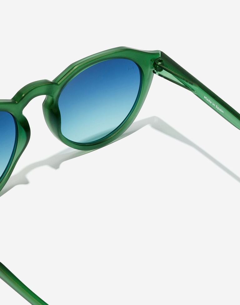 Nos Lunettes de Soleil Hawkers WARWICK RAW - SOFT GREEN BLUE