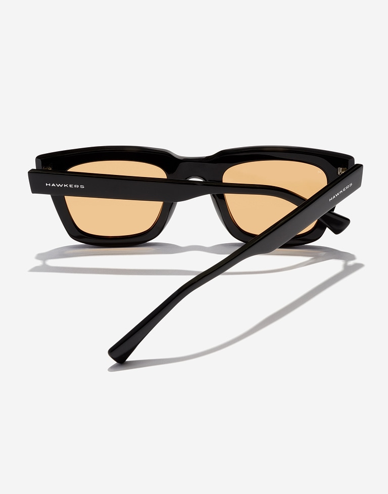 Nos Lunettes de Soleil Hawkers ONE UPTOWN - BLACK HONEY