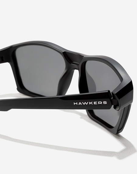 Oculos de sol Hawkers SHARK - POLARIZED BLACK DARK