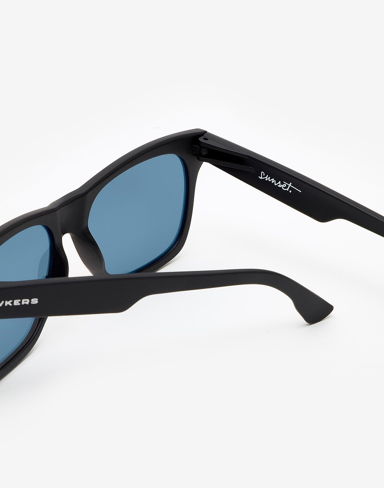 Sunglasses Hawkers CARBON BLACK RED SUNSET XL