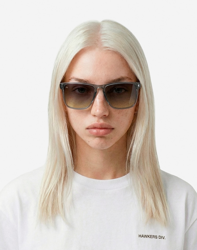Nos Lunettes de Soleil Hawkers DUST - GREY MOSS