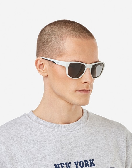 Sunglasses Hawkers OWENS - POLARIZED CLOUD BLACK DARK