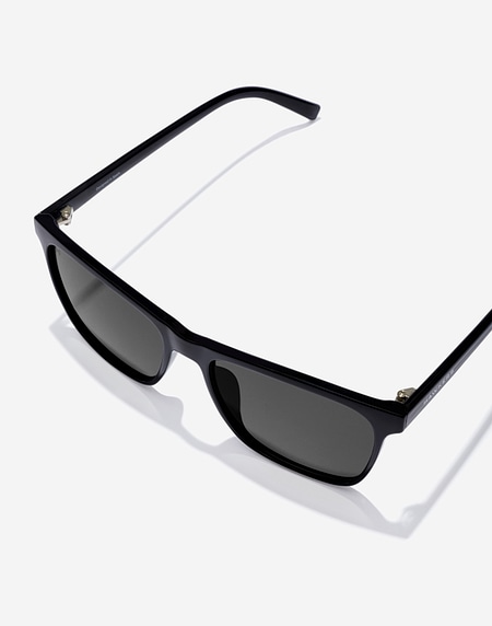 Γυαλιά ηλίου Hawkers WAVE - POLARIZED BLACK DARK