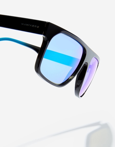 Sunglasses Hawkers CHEEDO - DIAMOND BLUE FUSION