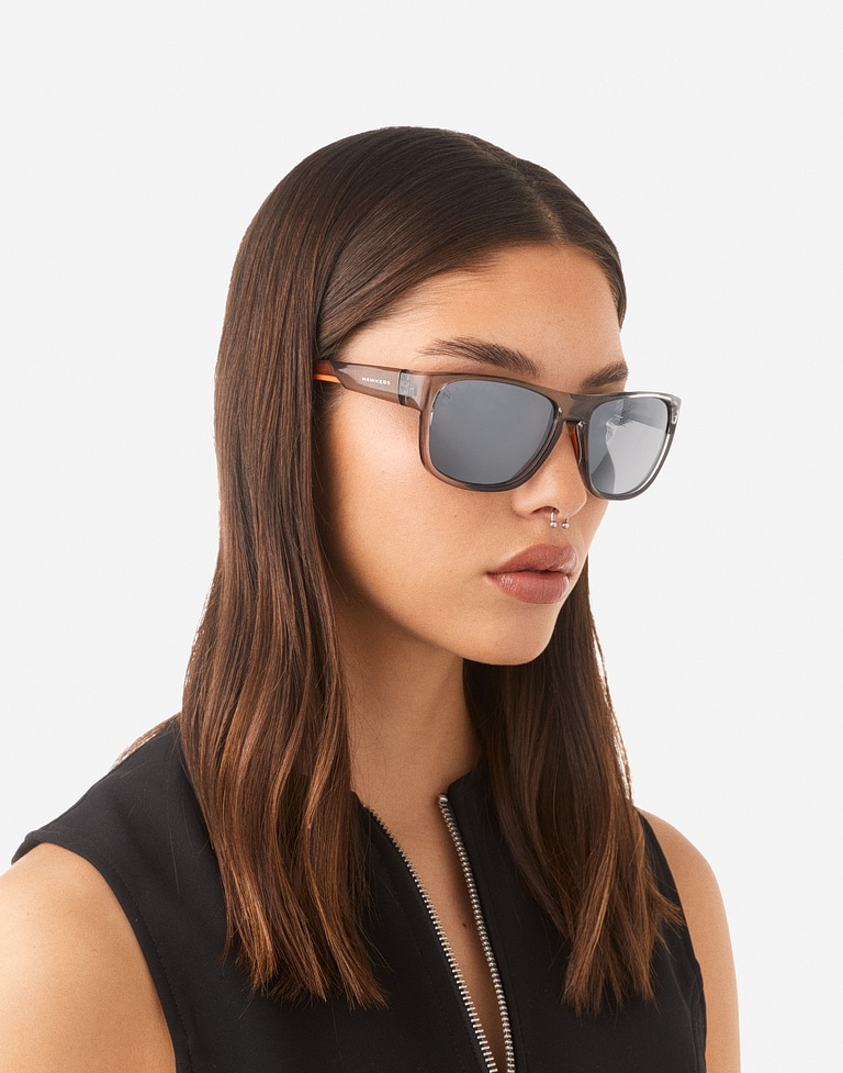 Occhiali da sole Hawkers GRIP - POLARIZED GREY CHROME