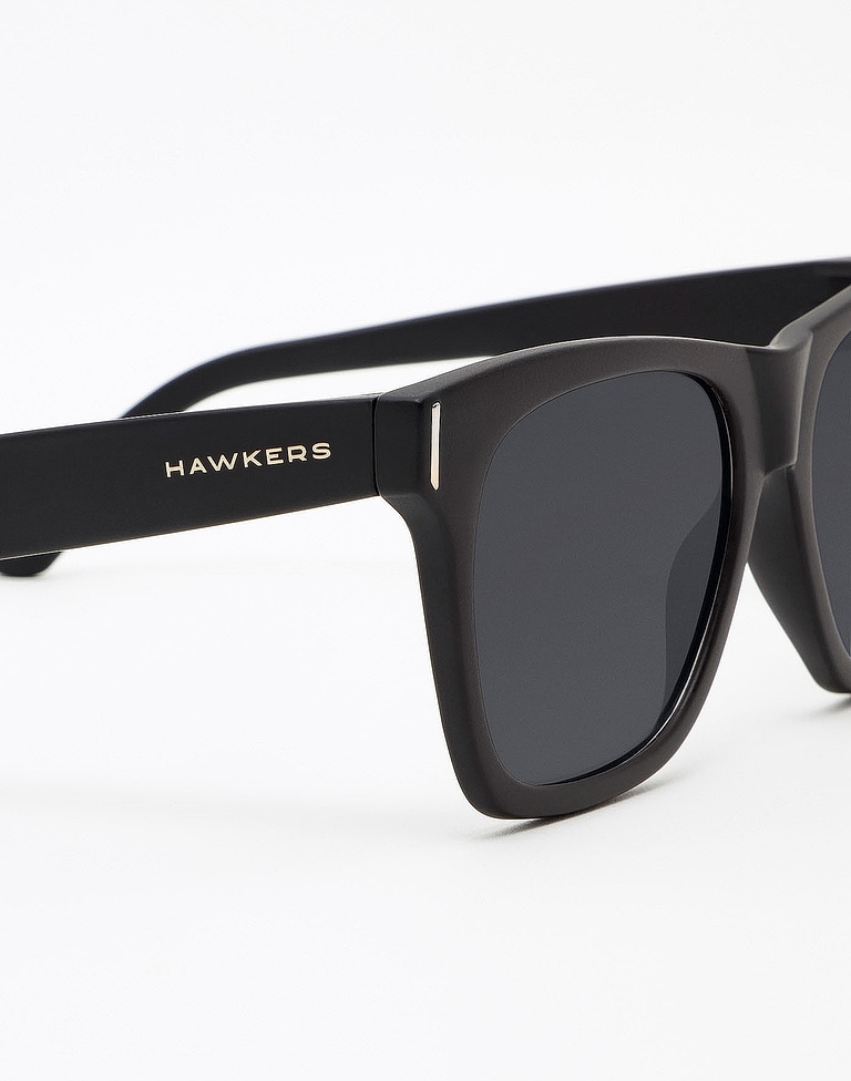 Sunglasses Hawkers CABON BLACK DARK SUNSET