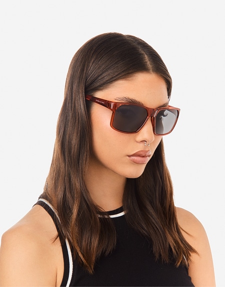 Lentes de sol Hawkers TRACK - POLARIZED RED DARK