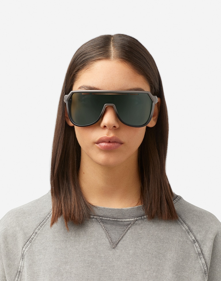occhiali sportivi Hawkers FLY - GREY ALLIGATOR FLASH