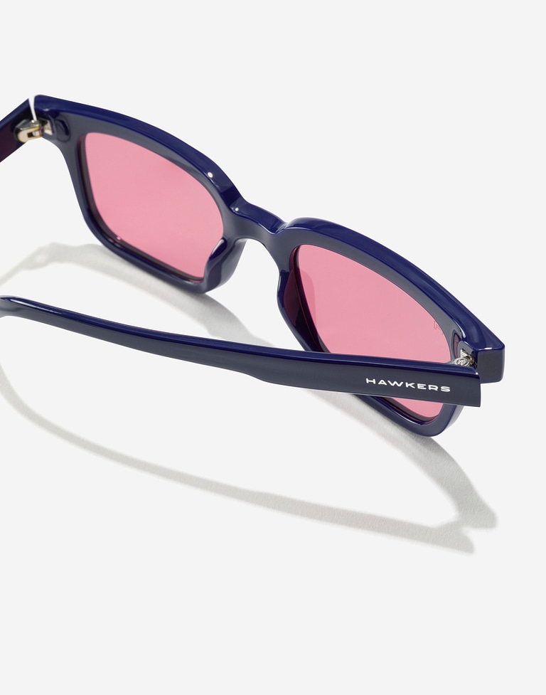 Nos Lunettes de Soleil HAWKERS COVENT - MIDNIGHT CHERRY ECO