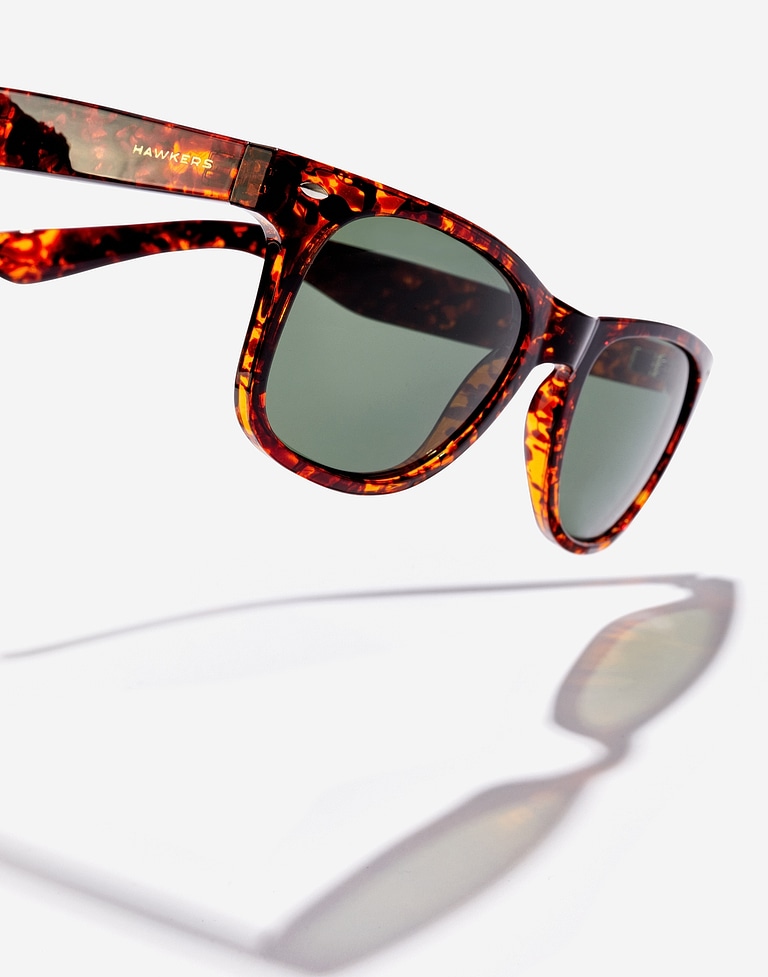 Sunglasses Hawkers SLATER - POLARIZED CAREY GREEN