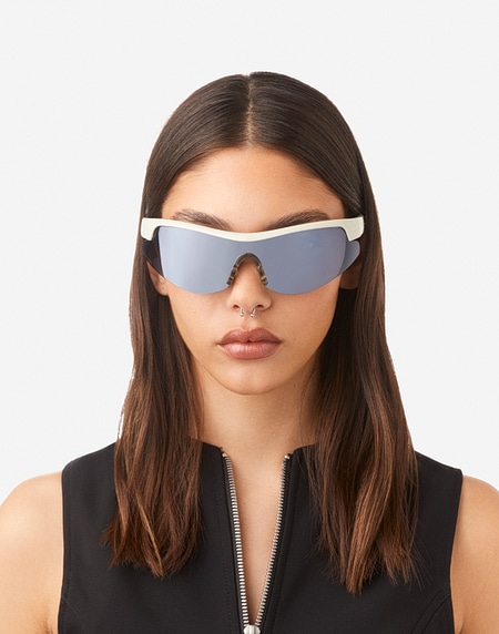 Sunglasses Hawkers ACTIVE - POLARIZED WHITE CHROME