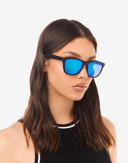 Sunglasses Hawkers CARBON BLACK - EMERALD ONE