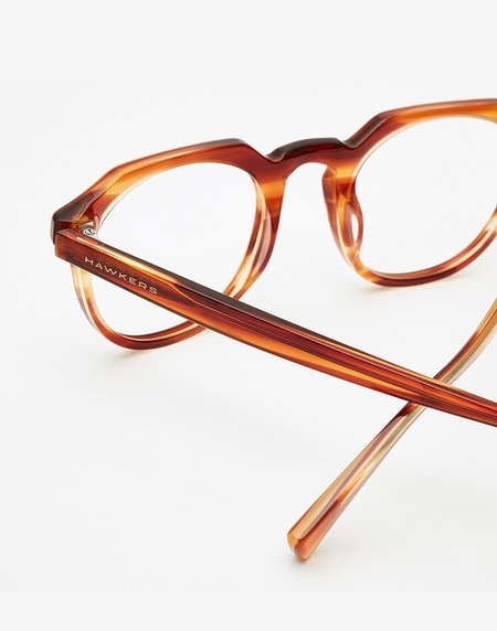 Blue Light Hawkers Carey Air Chardon