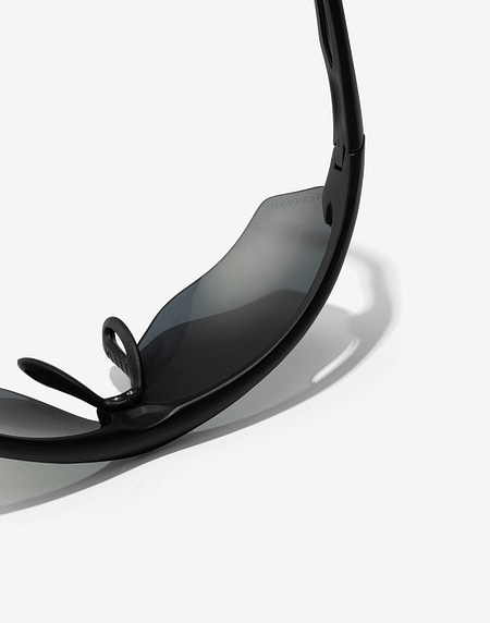 Nos Lunettes de Soleil Hawkers BLACK TRAINING
