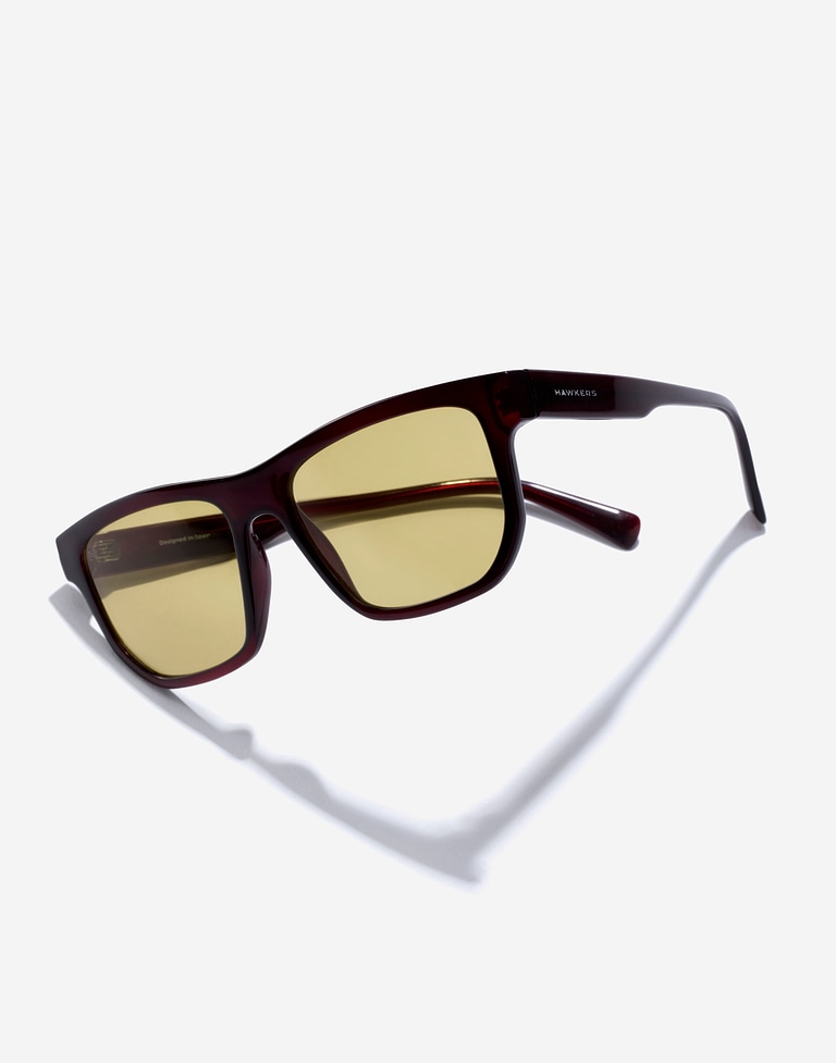 Nos Lunettes de Soleil HAWKERS MARS - BROWN MATCHA ECO