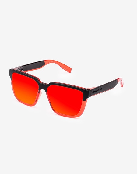 Nos Lunettes de Soleil Hawkers BLACK RED CRYSTAL - RUBY MOTION S STRONG
