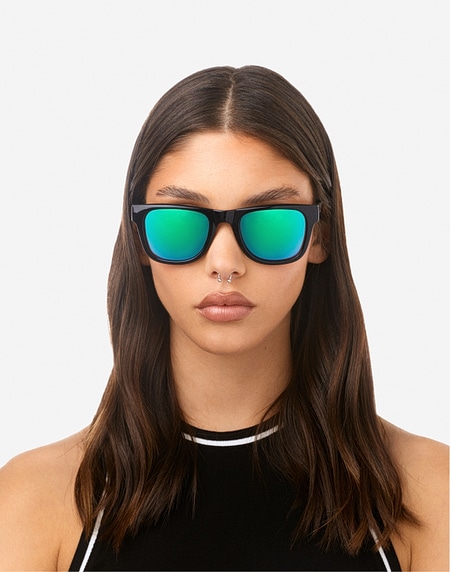 Sunglasses Hawkers TOX - POLARIZED BLACK EMERALD