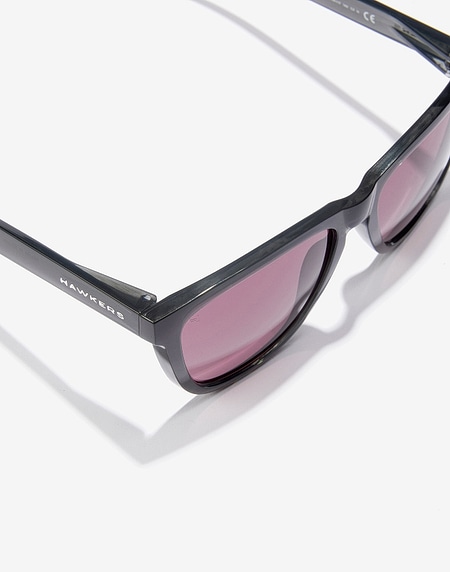 Lentes de sol Hawkers ONE RAW - GREY TRANSPARENT GRAPE