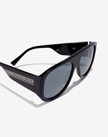 Sunglasses Hawkers BLACK DARK MOONLY