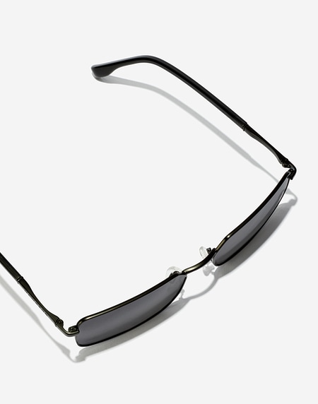 Sunglasses Hawkers SOUR - BLACK DARK