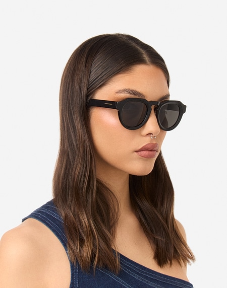 Sunglasses Hawkers WARWICK UPTOWN - BLACK